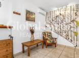 Revente - APPARTEMENT -
TORREVIEJA - Center
