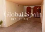 Resale - VILLA -
VILLAMARTÍN - Costa Blanca