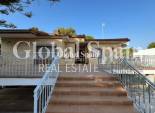 Wiederverkauf - VILLA -
ORIHUELA COSTA - CAMPOAMOR