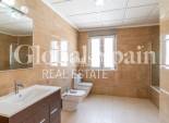 Revente - VILLA -
TORREVIEJA - Aguas nuevas 2