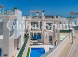 Revente - VILLA -
ORIHUELA COSTA - Lomas de Cabo Roig
