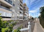 Wederverkoop - APPARTEMENT -
TORREVIEJA - Aguas Nuevas