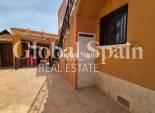Wiederverkauf - VILLA -
TORREVIEJA - Costa Blanca