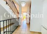 Revente - VILLA -
ORIHUELA COSTA - La Florida