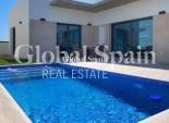 Nueva construcción  - VILLA -
DAYA NUEVA - CENTRO
