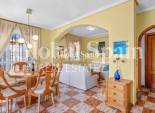 Wiederverkauf - HAUS -
CABO ROIG - Costa Blanca