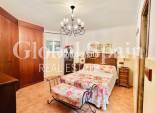 Wederverkoop - VILLA -
ORIHUELA - Urb. Montepinar