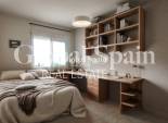 Odsprzedaż - WILLA  -
TORREVIEJA - 