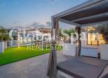 Revente - VILLA -
ORIHUELA COSTA - VILLAMARTÍN