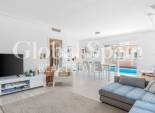 Wederverkoop - VILLA -
TORRE DE LA HORADADA - Costa Blanca