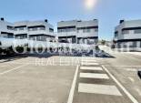 Resale - APARTMENT -
FINESTRAT