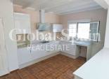 Resale - HOUSE -
CATRAL - Catral