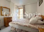 Wederverkoop - APPARTEMENT -
TORREVIEJA - Acequion