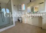 Wiederverkauf - VILLA -
PLAYA FLAMENCA - Costa Blanca