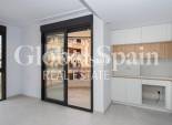Venta - APARTAMENTO -
TORREVIEJA - Paseo maritimo