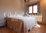 Wederverkoop - HUIS -
Catral - Catral - Country