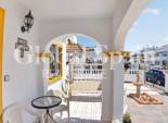 Odsprzedaż - DOM -
TORREVIEJA - 