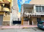 Wederverkoop - HUIS -
TORREVIEJA - Playa del Cura