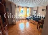Wederverkoop - APPARTEMENT -
TORREVIEJA - Torrevieja