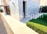 Revente - VILLA -
LOS MONTESINOS