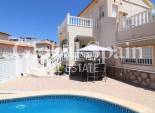 Wederverkoop - VILLA -
Benimar - Benimar I