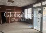Resale - HOUSE -
JACARILLA - Inland