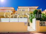Revente - MAISON -
ORIHUELA COSTA - Las Filipinas
