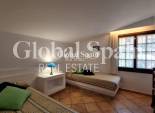 Revente - APPARTEMENT -
TORREVIEJA - Los Frutales