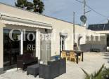 Resale - VILLA -
CREVILLENTE
