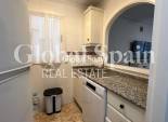 Resale - APARTMENT -
TORREVIEJA - Center