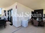 Revente - APPARTEMENT -
PLAYA FLAMENCA - Costa Blanca