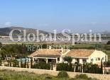 Resale - VILLA -
LOS BELONES - Inland