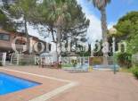 Venta - VILLA -
TORREVIEJA - LOS BALCONES - LOS ALTOS