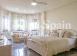 Resale - Villa -
ORIHUELA - Benferri