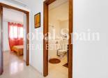 Wederverkoop - APPARTEMENT -
TORREVIEJA - Punta Prima