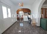Wiederverkauf - VILLA -
VILLAMARTÍN - Costa Blanca