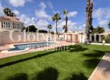 Venta - VILLA -
LA ZENIA - Costa Blanca
