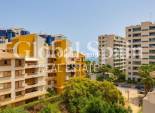 Wederverkoop - APPARTEMENT -
TORREVIEJA - Punta Prima