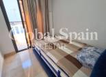 Resale - HOUSE -
TORREVIEJA - Center