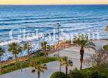Wiederverkauf - WOHNUNG -
TORREVIEJA - Playa del Cura