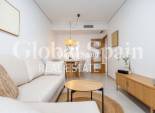 Revente - APPARTEMENT -
TORREVIEJA - Las calas