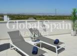 Revente - VILLA -
VILLAMARTÍN - Villamartin