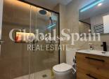 Wederverkoop - APPARTEMENT -
TORREVIEJA - La Veleta