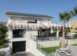 Wiederverkauf - VILLA -
ALFAZ DEL PI - Costa Blanca
