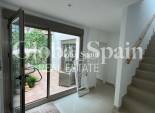Resale - HOUSE -
TORREVIEJA - Punta Prima