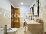 Resale - APARTMENT -
TORREVIEJA - Torrevieja