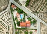 Resale - VILLA -
SAN VICENTE DEL RASPEIG - Inland