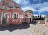 Resale - VILLA -
PLAYA FLAMENCA - Costa Blanca