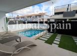 Revente - APPARTEMENT -
PILAR DE LA HORADADA - Costa Blanca