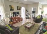 Revente - VILLA -
VILLAMARTÍN - Costa Blanca